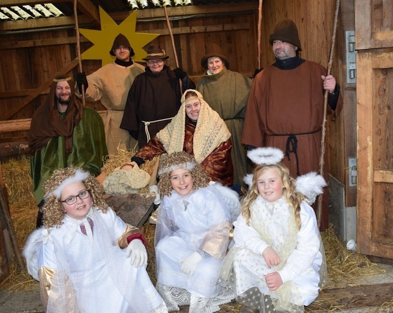 Im Tierpark Stadt Haag gibt es wieder die lebende Krippe sowie ein Christkindl mit Engerln.