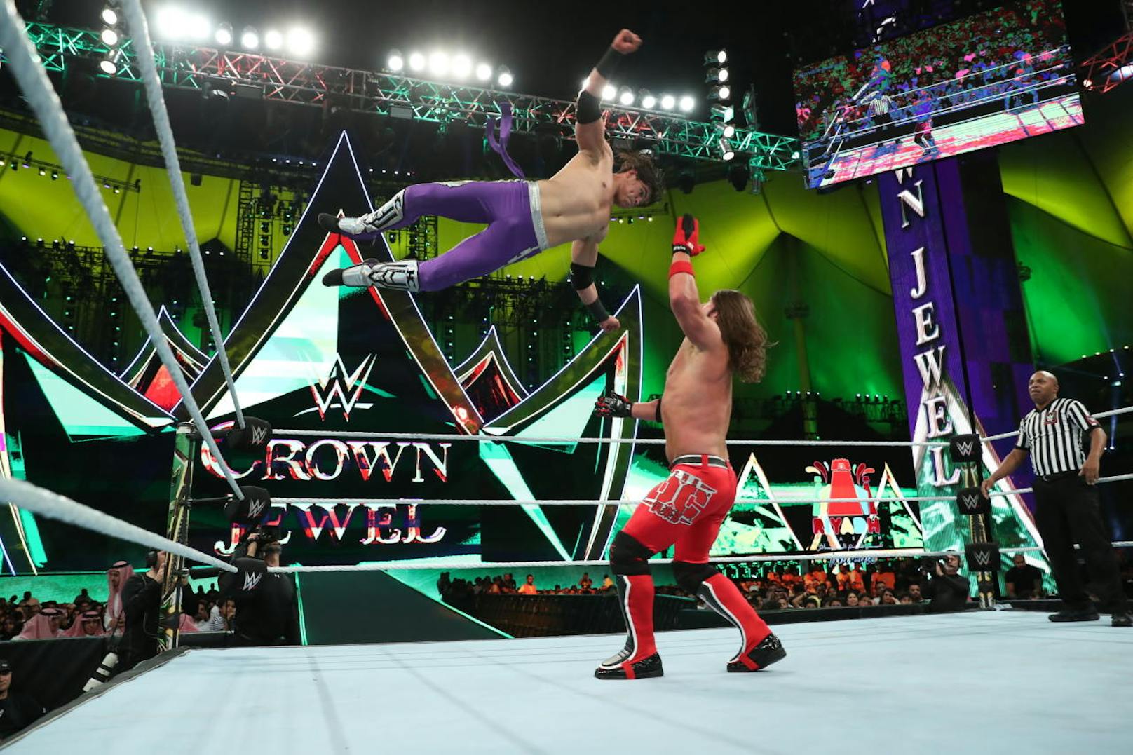 AJ Styles gegen Humberto Carrillo