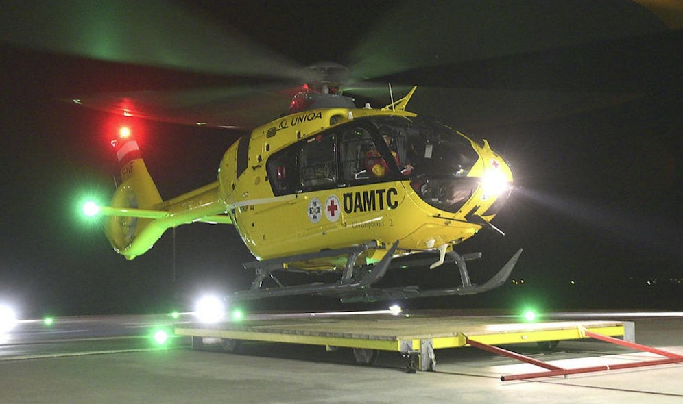 Die 16-Jährige wurde mit dem C2 abtransportiert.