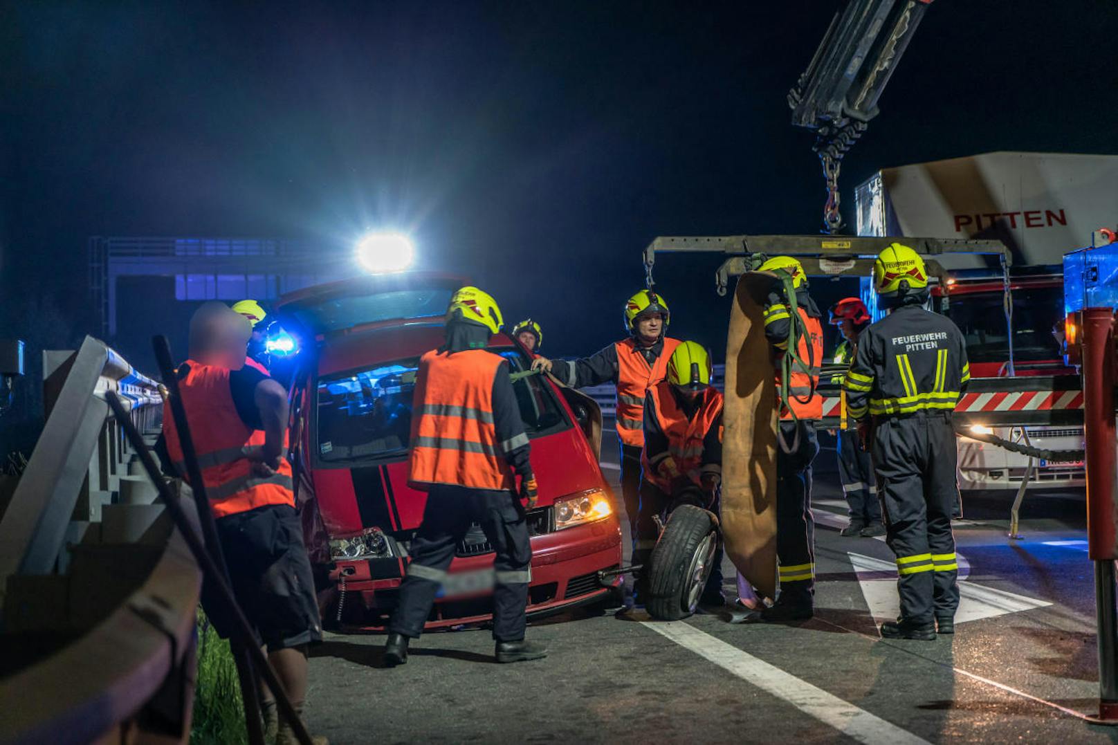 In der Nacht auf Samstag kam es zu einem Verkehrsunfall auf der A2 Richtung Wien.