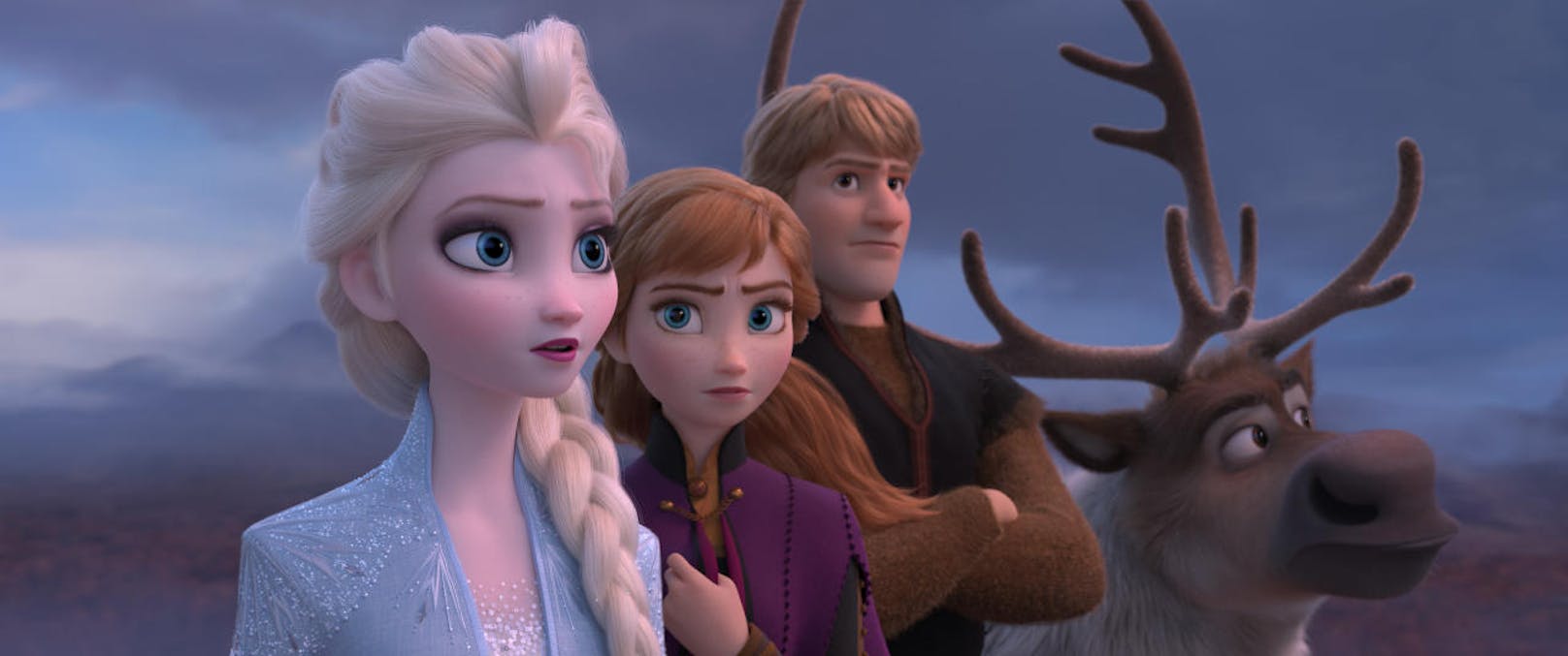 Im zweiten Teil der "Frozen"-Reihe haben die Schwestern Elsa und Anna nach den vergangenen Abenteuern wieder zueinander gefunden. Doch es warten neue Herausforderungen auf sie. Gemeinsam mit Kristoff und dem tollpatschigen Schneemann Olaf wollen sie mehr über ein altes Rätsel ihres Königreichs erfahren. <a href="https://www.heute.at/s/die-eiskonigin-2-frozen-kino-review-57648089">Das Review zu "Frozen II" findet ihr hier.</a>