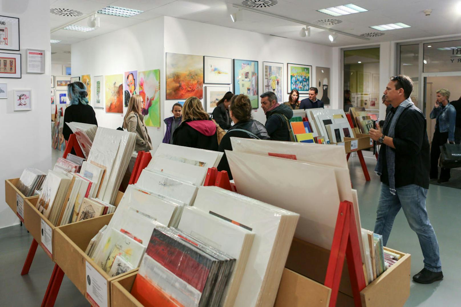 Bis 25. Jänner 2020 können Kunstwerke zu erschwinglichen Preisen erworben werden.