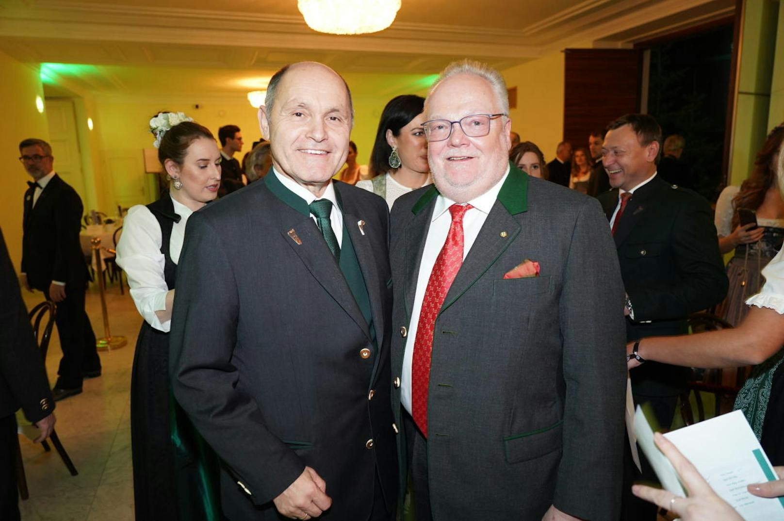 Nationalratspräsident Wolfgang Sobotka (links im Bild) zusammen mit Leo Nagy.