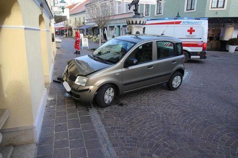Die Seniorin war mit dem Auto verbotenerweise in der Tullner Fußgängerzone unterwegs.