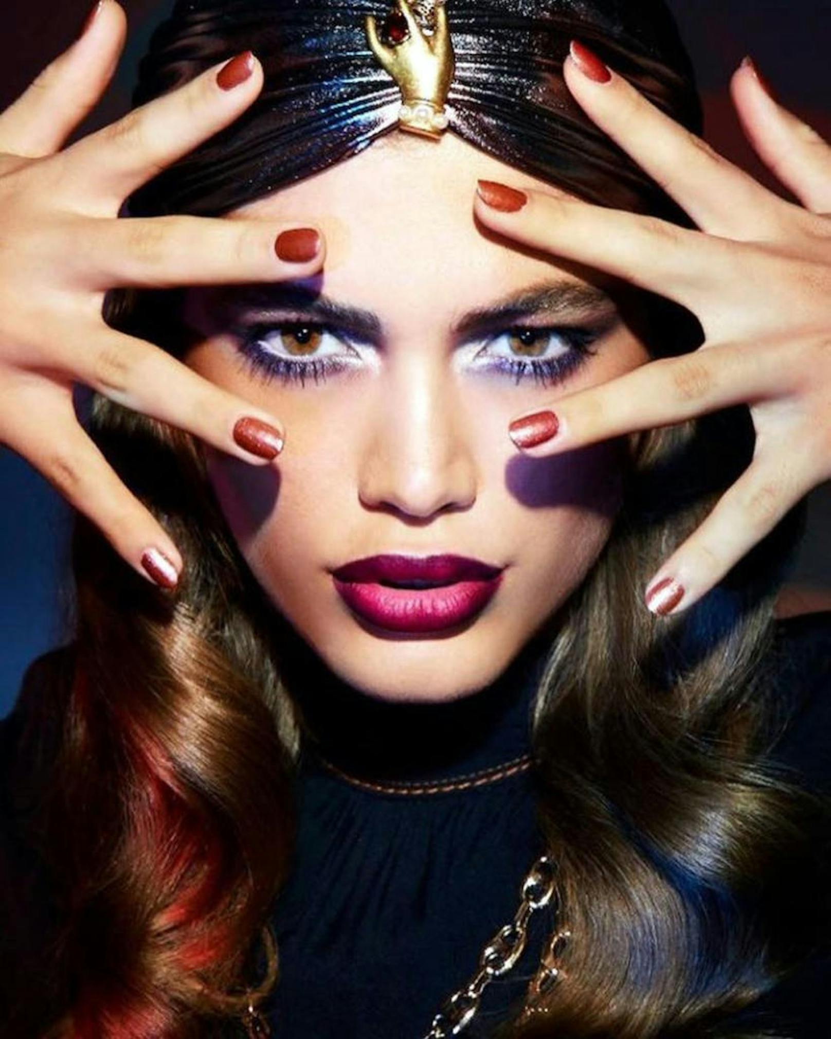 Valentina Sampaio für die "Marc Jacobs Beauty"-Kampagne.