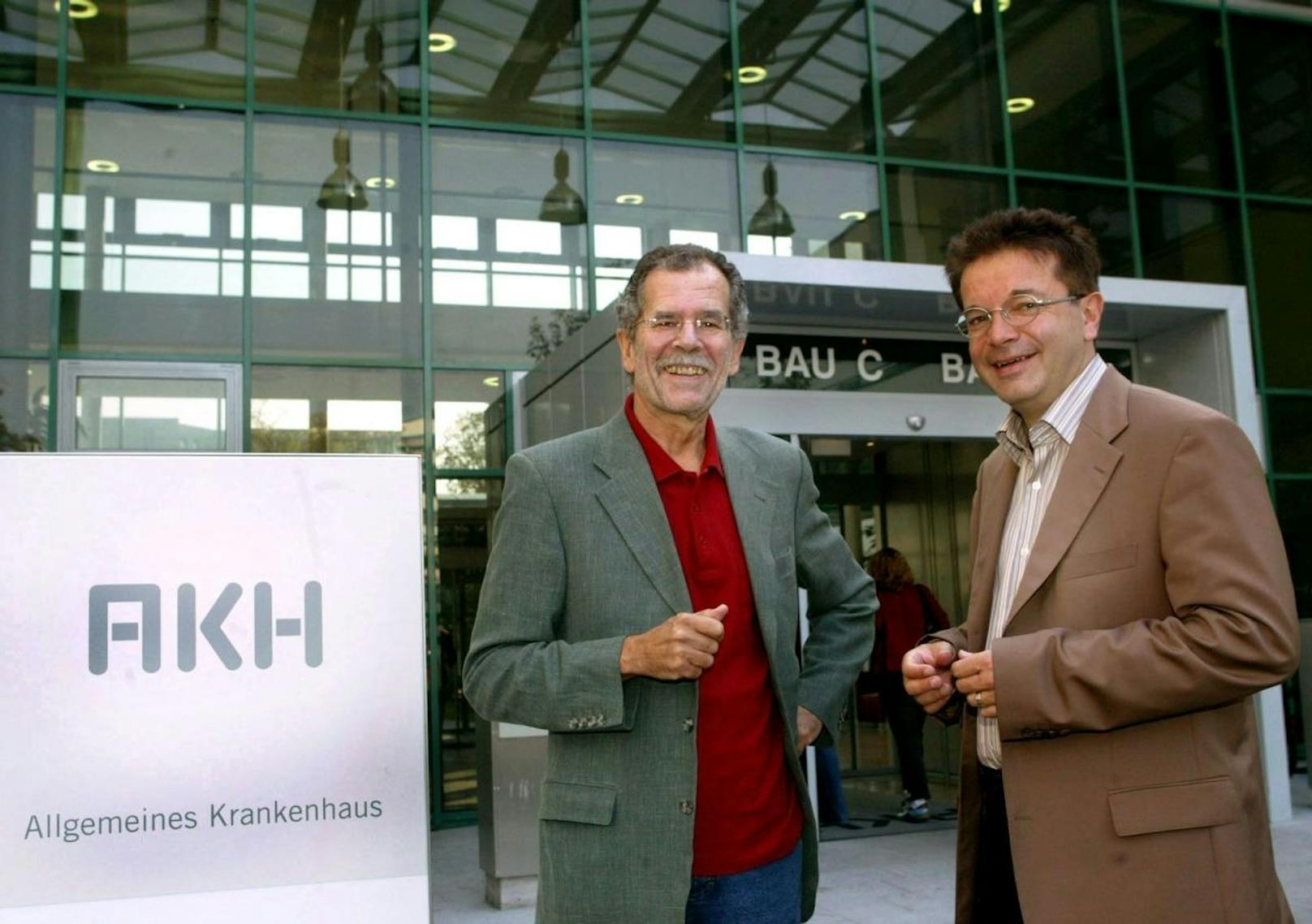 Der heutige Bundespräsident Alexander Bellen und Anschober  2003 in Linz.