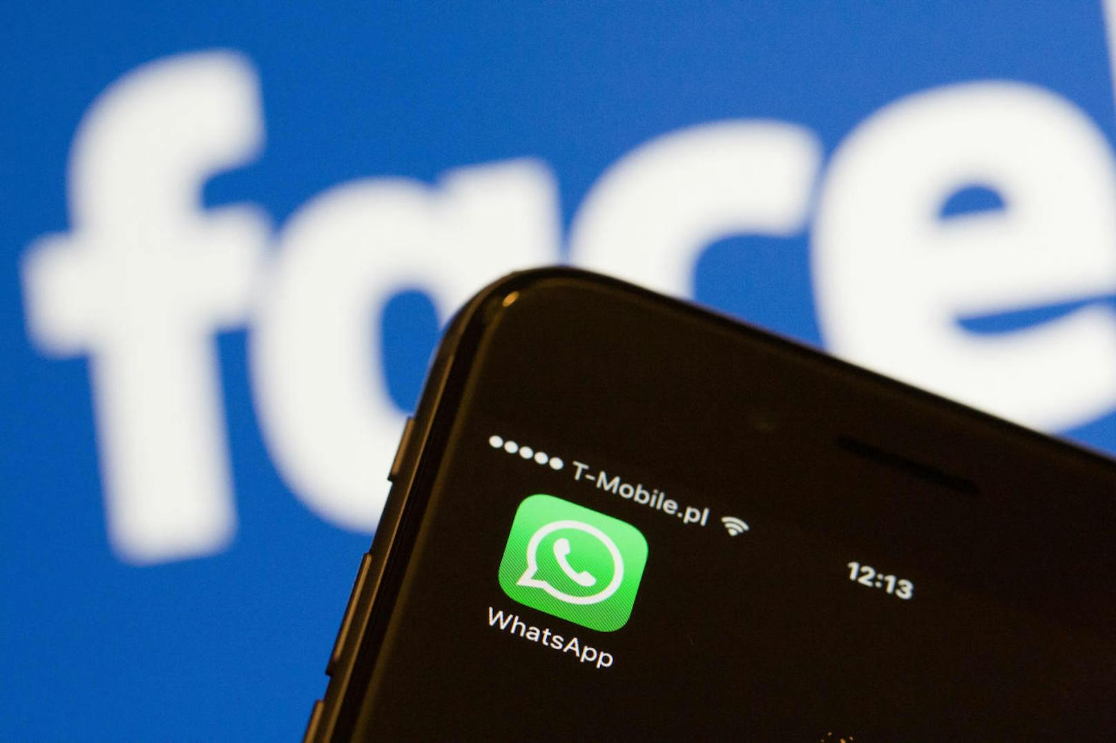 WhatsApp, seit 2014 Teil von Facebook, sieht von seinen Plänen ab, Werbung zu zeigen.