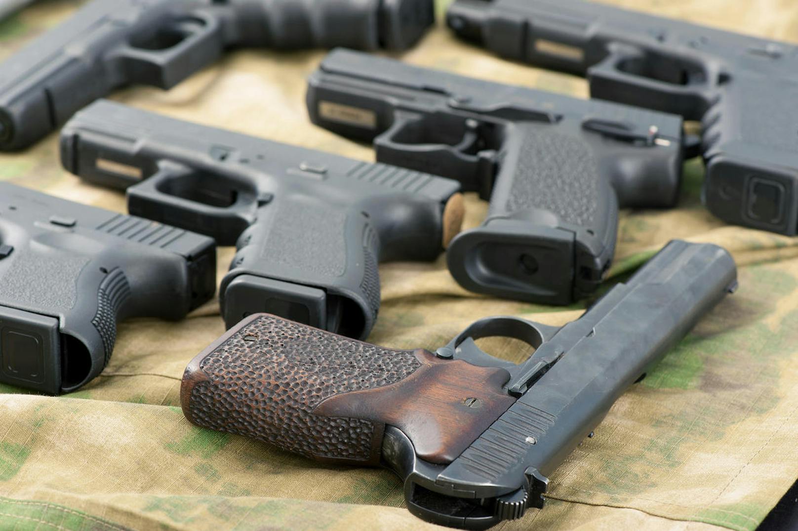 Der Verkauf von Handfeuerwaffen nahm in Österreich im Jahr 2019 zu.