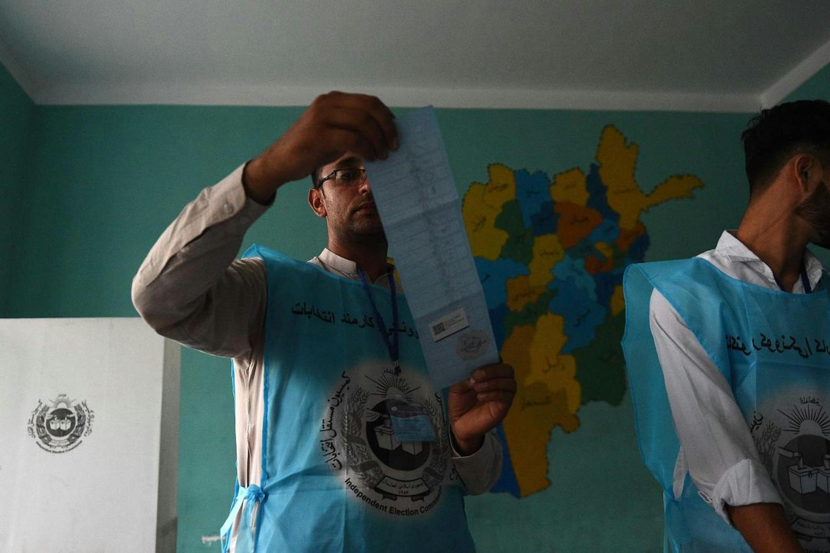 Wegen der prekären Sicherheitslage konnte allerdings rund ein Drittel der Wahlzentren nicht öffnen.