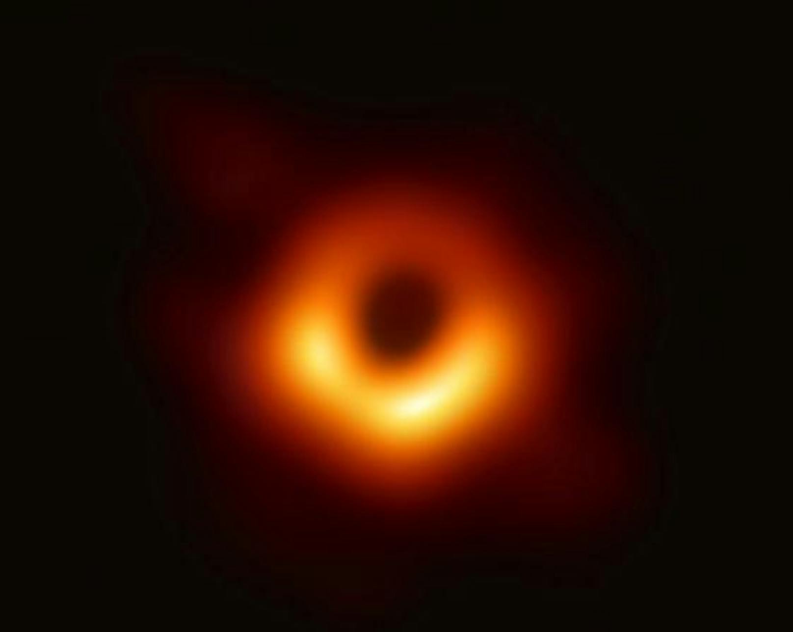 Eine Sensation! Was du hier siehst, ist das weltweit erste Foto eines schwarzen Lochs.
