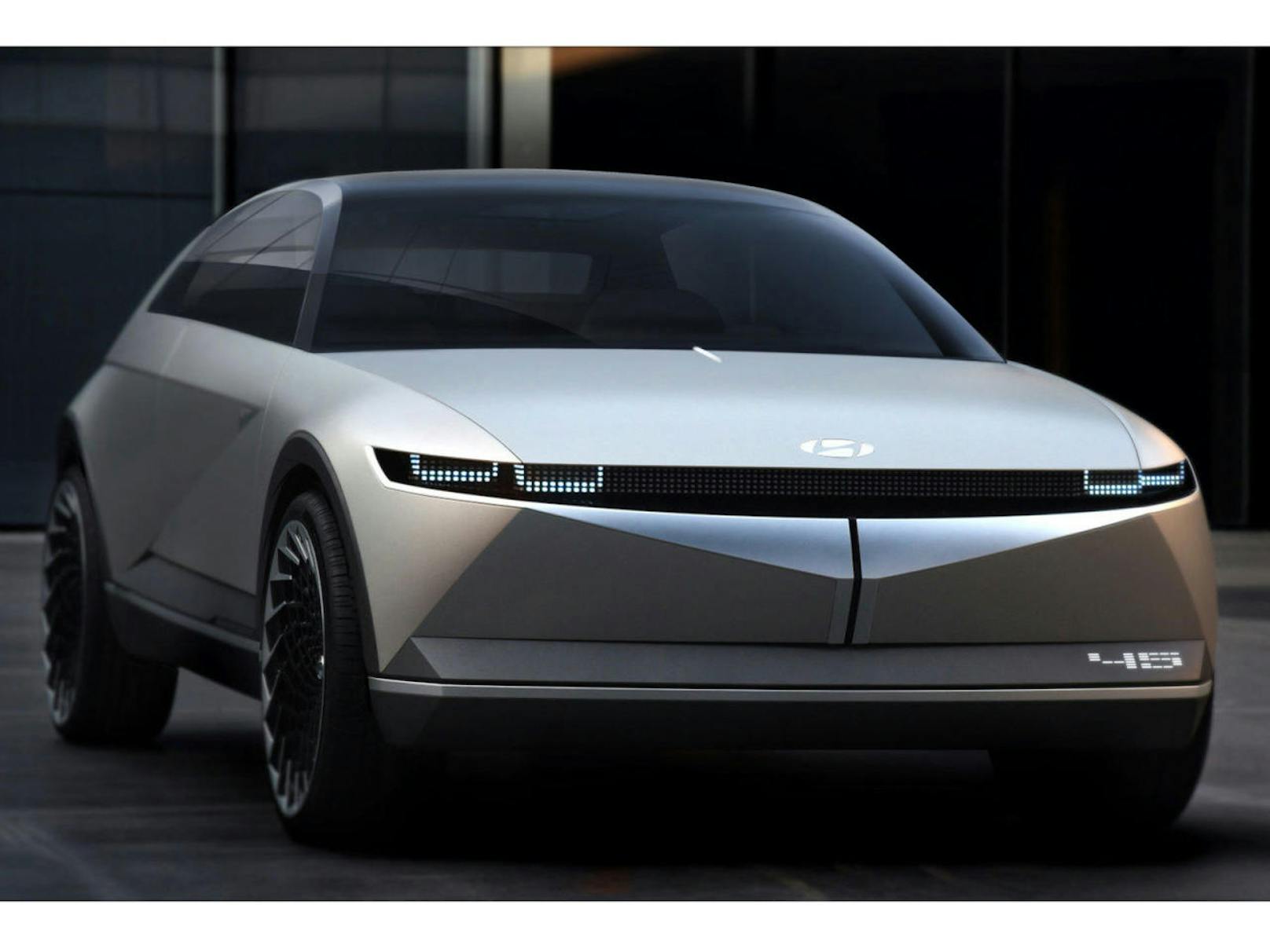 Frontansicht Hyundai 45 EV Concept 