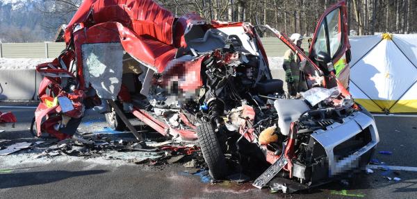 Schwerer Verkehrsunfall Auf Der Inntalautobahn | Heute.at