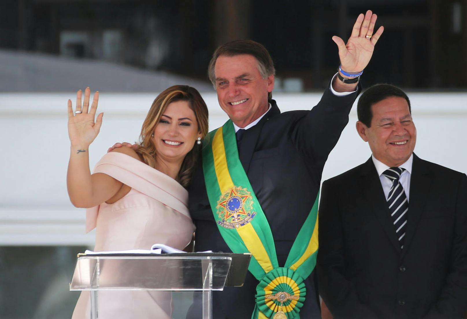 Der neue brasilianische Präsident Jair Bolsonaro ist am Neujahrstag vereidigt worden. 