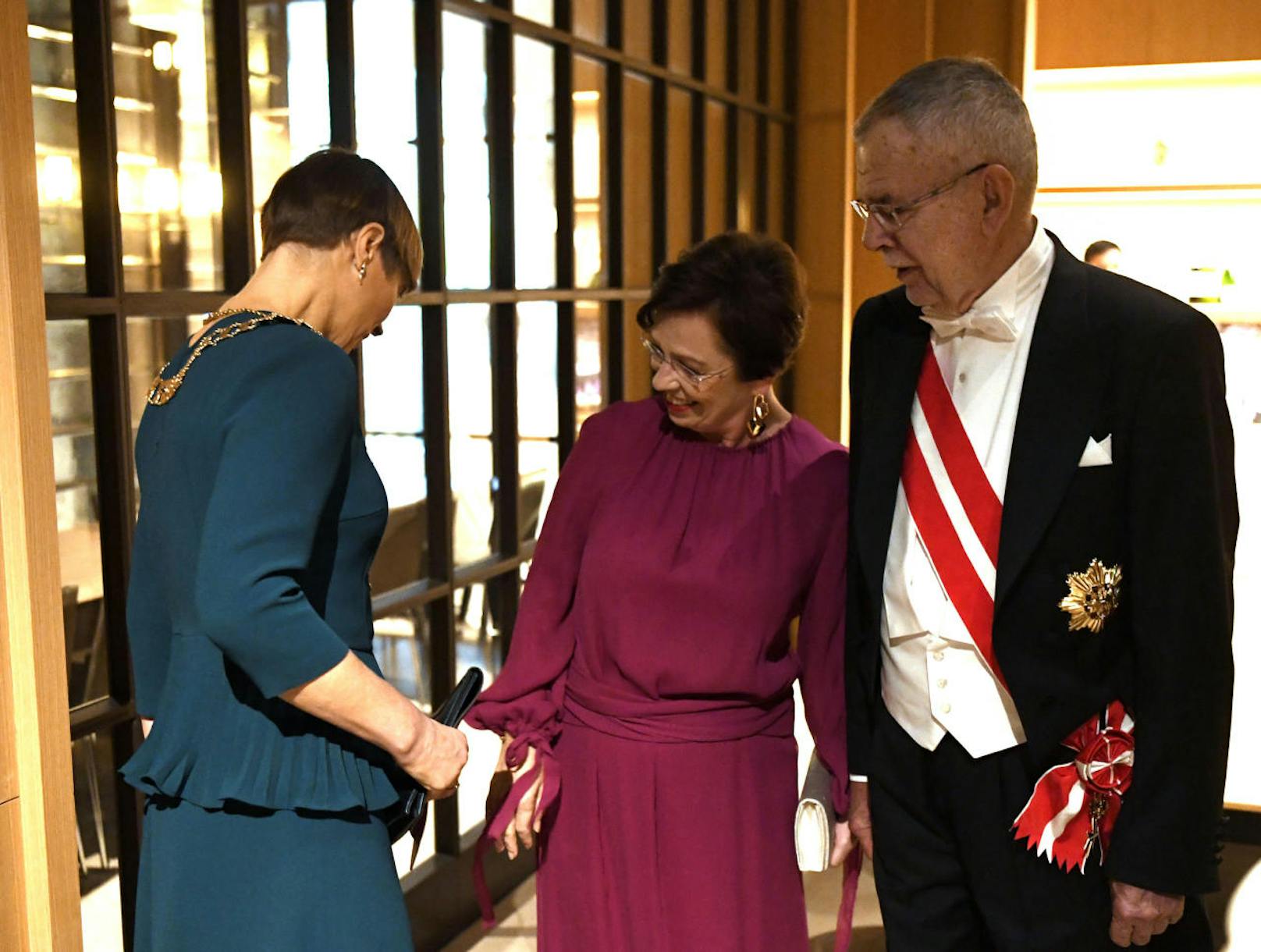 Die estnische Präsidentin Kersti Kaljulaid, Doris Schmidauer und Bundespräsident Alexander Van der Bellen