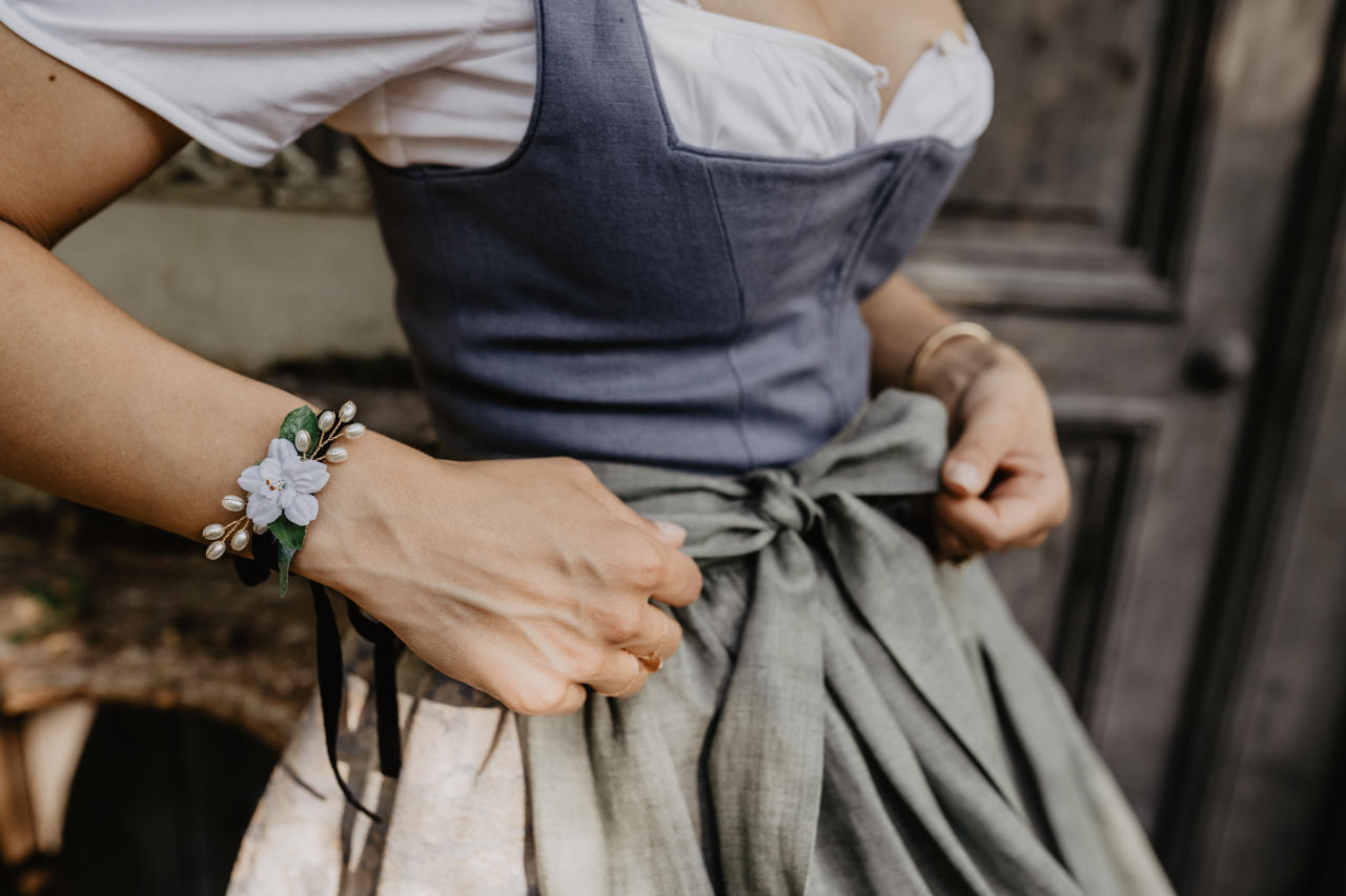 Heute.at - Das verrät die Dirndl-Schleife über dich
