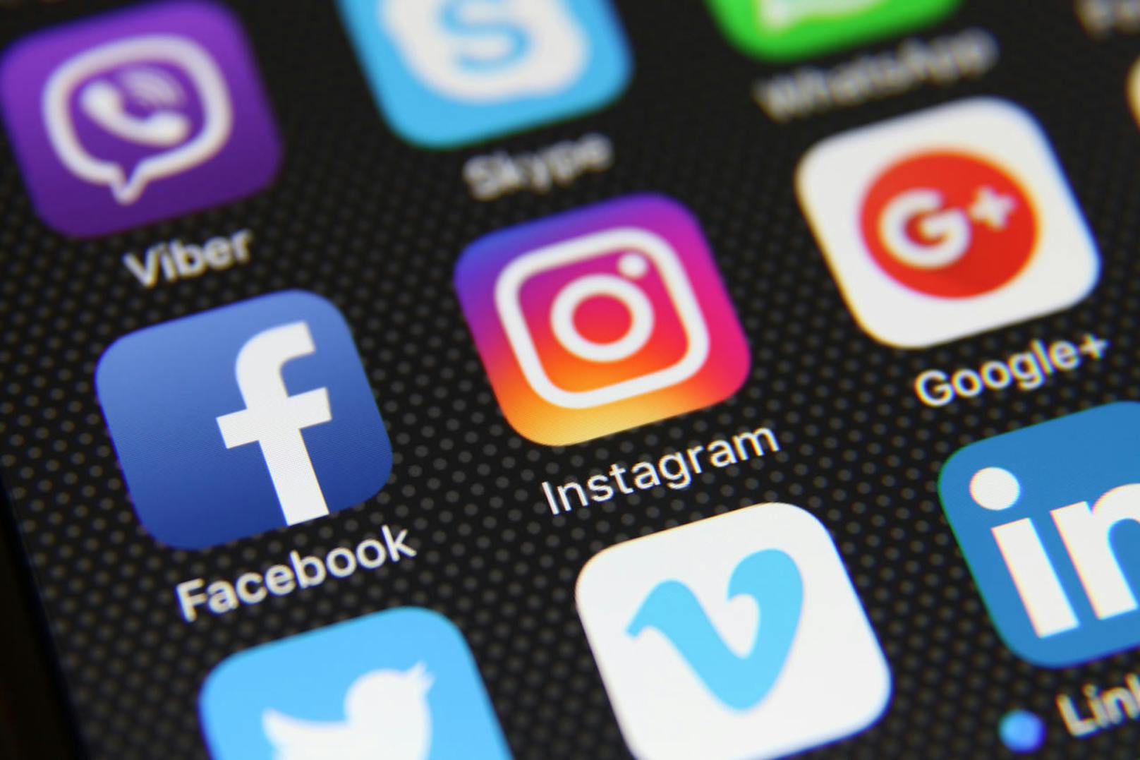 Instagram hat vergangene Woche angekündigt, dass in der EU eine neue Software in der Entwicklung sei, die zu einer verbesserten automatischen Moderation von Inhalten führen soll.<br>
