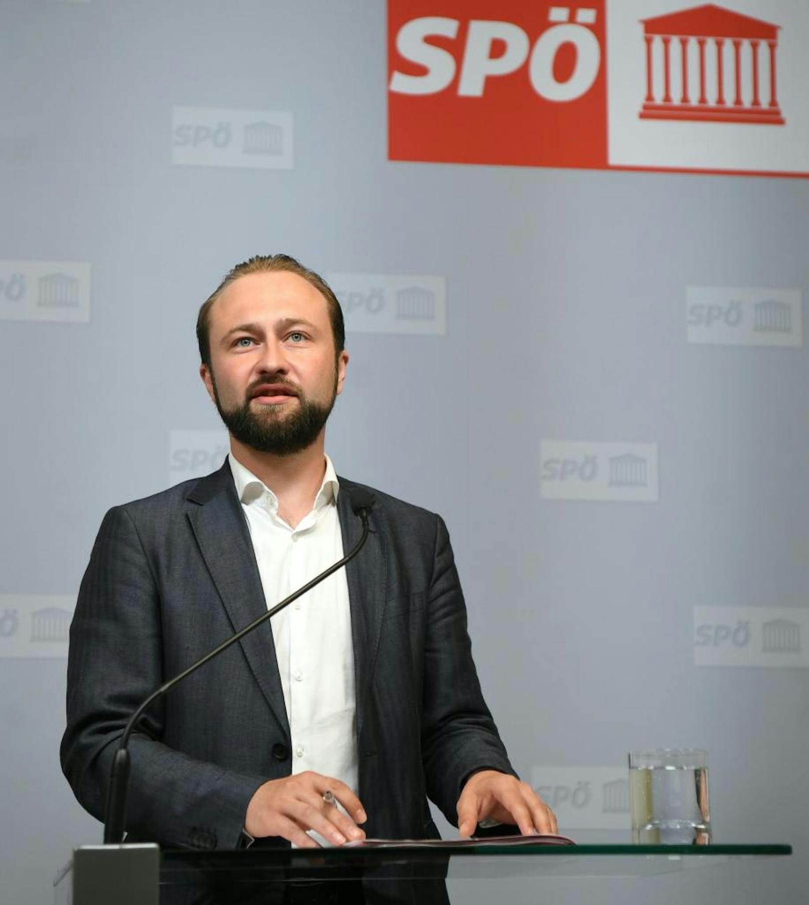 Der 32-Jährige ist SPÖ-Spitzenkandidat für den obersteirischen Wahlkreis, strebt aber keine Funktion in der steirischen Landespolitik an.