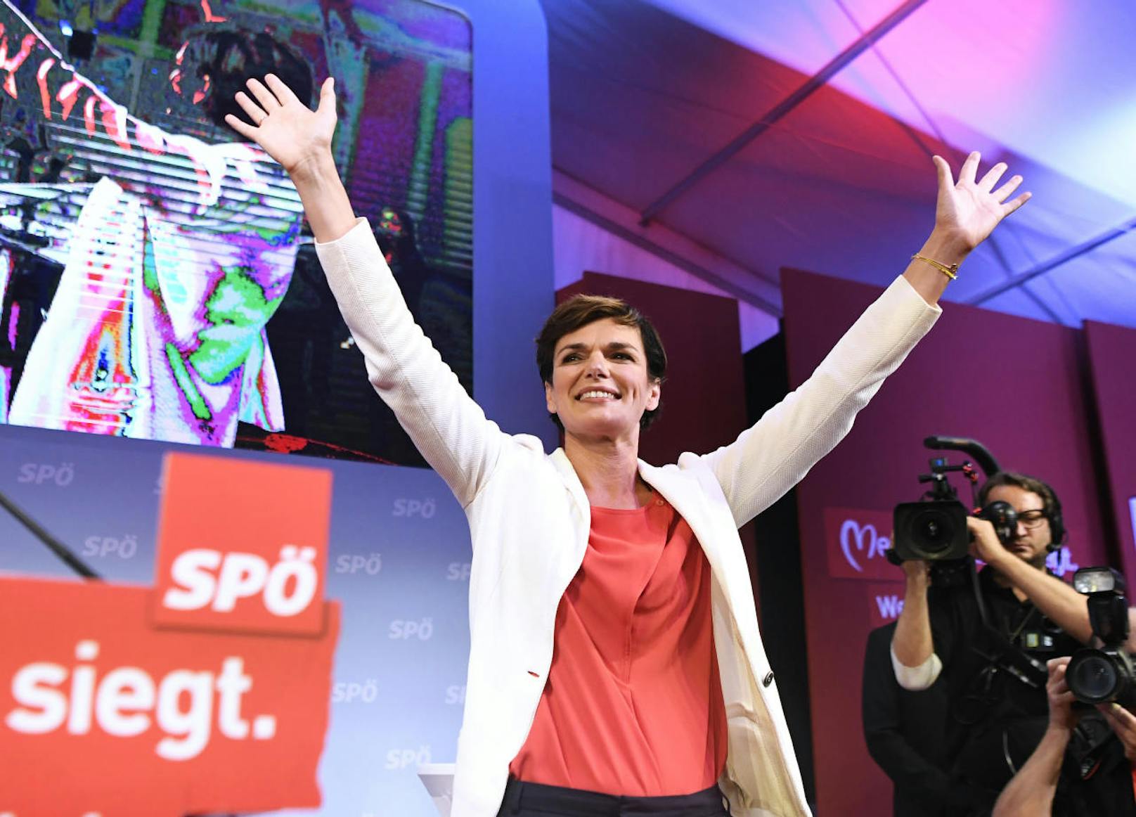 Die SPÖ wurde hinter der ÖVP Zweite, verlor aber deutlich.