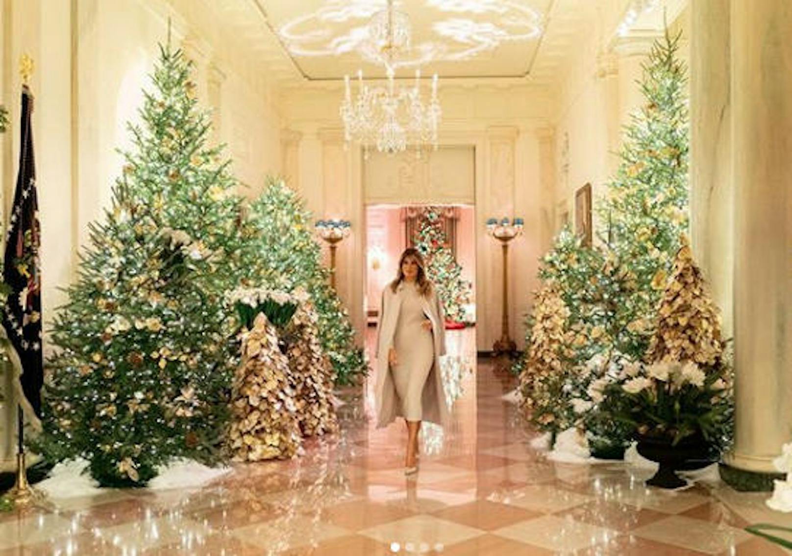 Amerikas First Lady Melania Trump (49) präsentierte die weihnachtliche Dekoration im Weißen Haus.