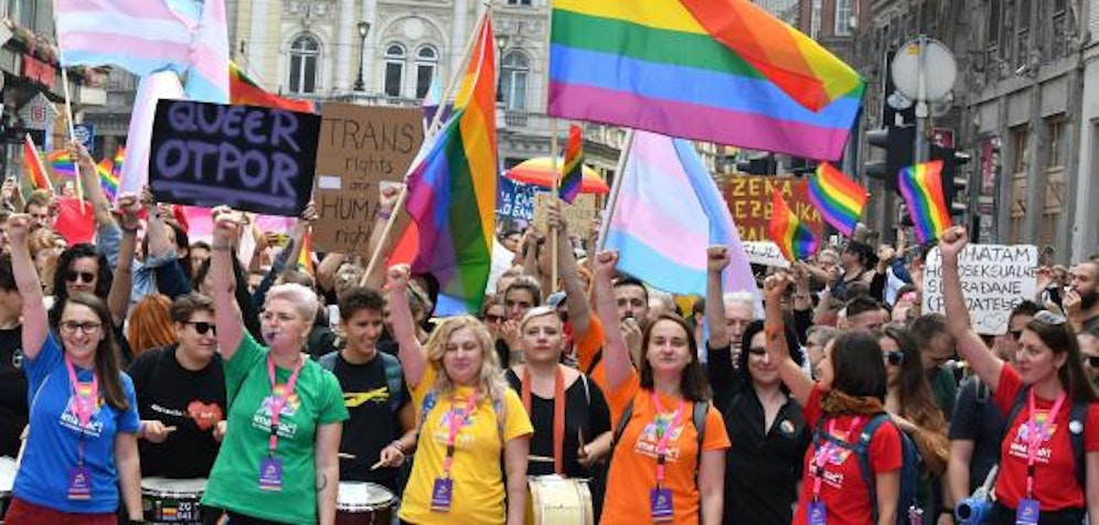 Grund zum feiern nicht nur für Teilnehmer der Regenbogenparade (Symbolbild)&nbsp;