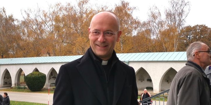 Dompfarrer Toni Faber