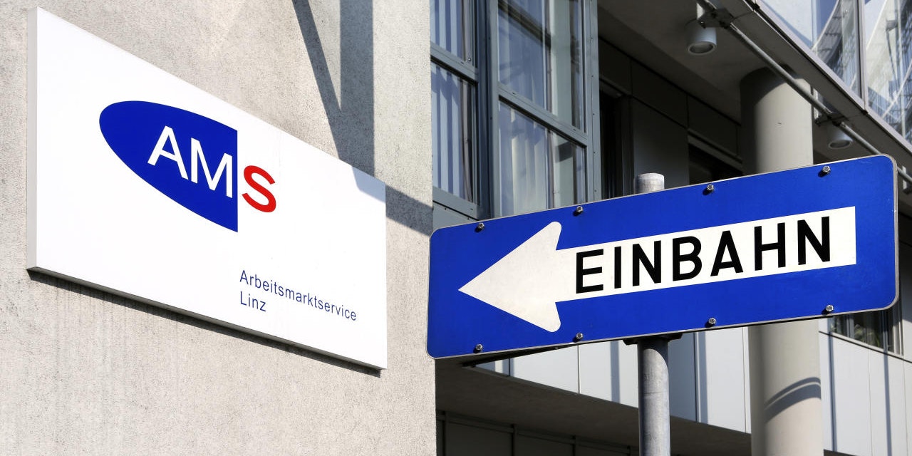 Das Arbeitsmarktservice (AMS) hat im ersten Halbjahr 2019 insgesamt 71.634 Sanktionen gegen Arbeitsverweigerer verhängt, wie der "Standard" am Mittwoch berichtet. Das ist ein Plus von 17 Prozent gegenüber dem Vorjahr.