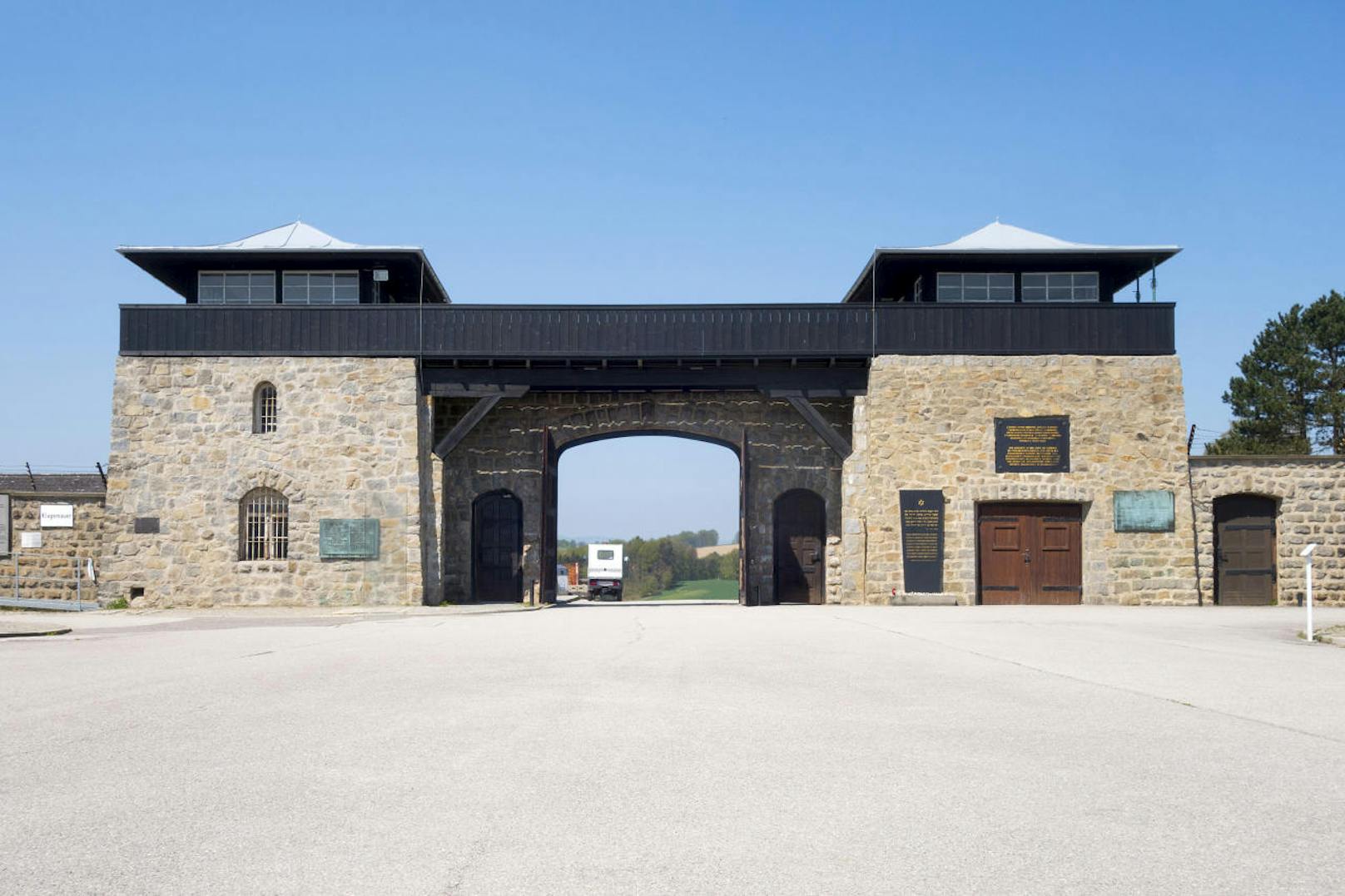 Am Appellplatz des ehemaligen Konzentrationslagers Mauthausen wird keine Angelobung von Rekruten stattfinden.