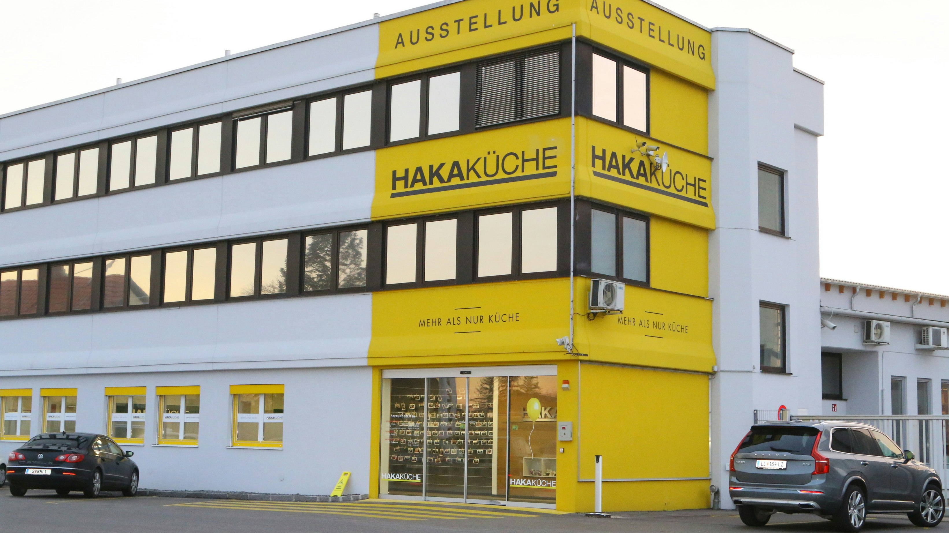 Heute.at - Kurz vor Weihnachten können 120 Mitarbeiter aufatmen