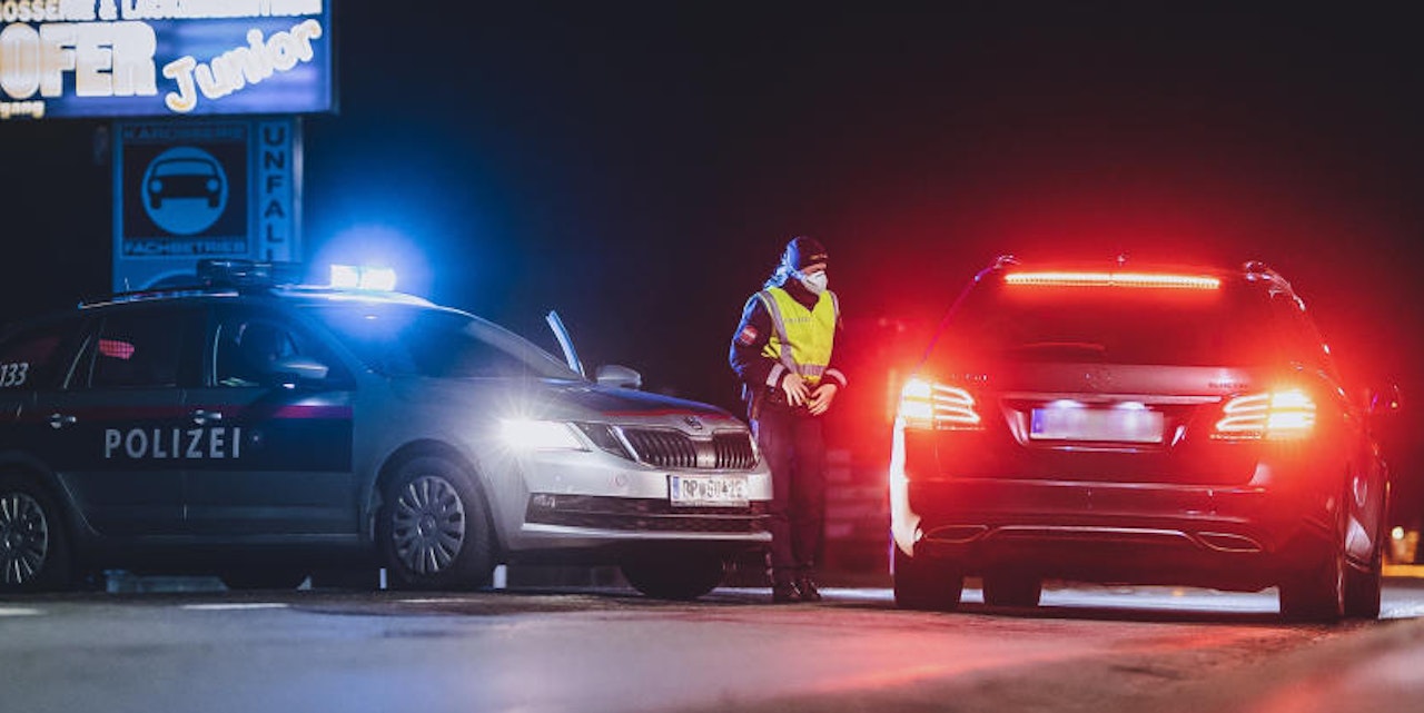 Polizeieinsatz | heute.at #100055557 Tag