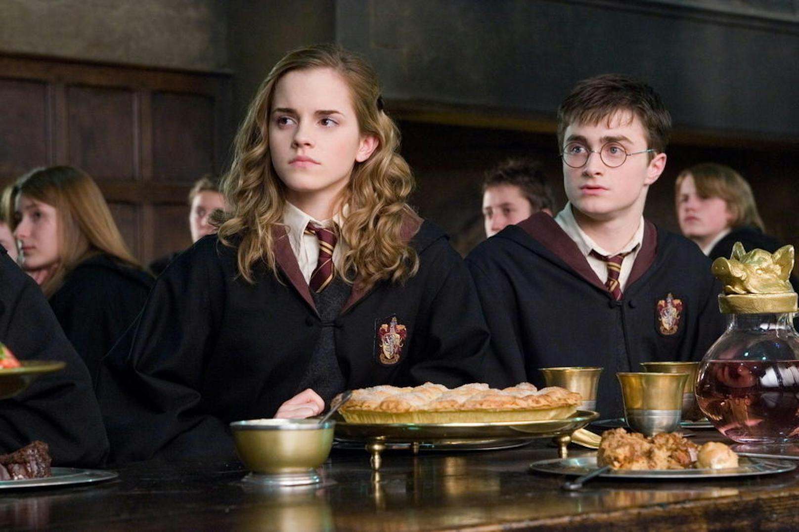 <b>Emma Watson</b> (l.) wurde in den "Harry Potter"-Filmen als Hermine Granger an der Seite von  Daniel Radcliffe (r.) weltberühmt.