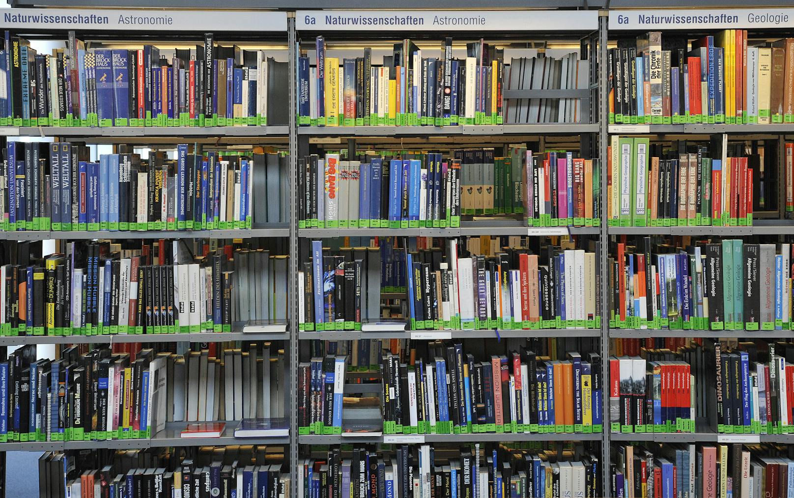 Während der Schließzeit haben mehr als 17.000 Menschen das Gratis-Angebot der Büchereien zur Nutzung der Online-Angebote genutzt. Für sie gibt es die Möglichkeit, um 18 Euro das gesamte Angebot der Büchereien digital und physisch bis Jahresende weiter zu nutzen.