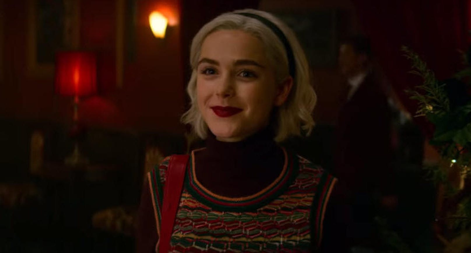 <b>Kiernan Shipka</b> als Sabrina im Weihnachtsspecial der Serie "Chilling Adventures of Sabrina".