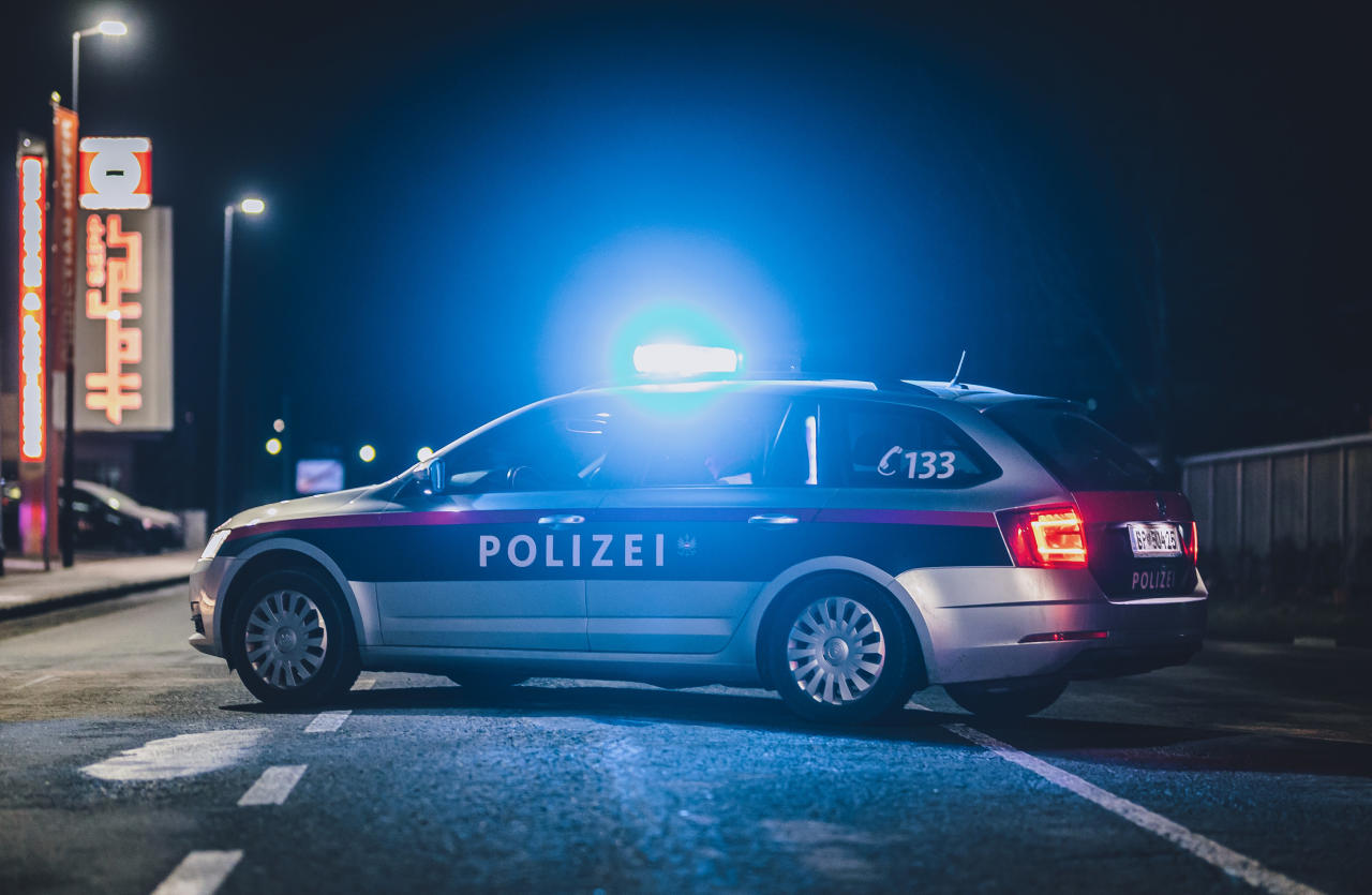 Die Polizei beendete das illegale Tuning-Treffen.