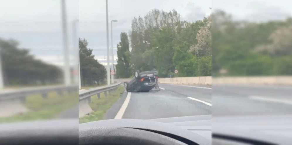Verkehrsunfall auf der A22 in Richtung Zentrum