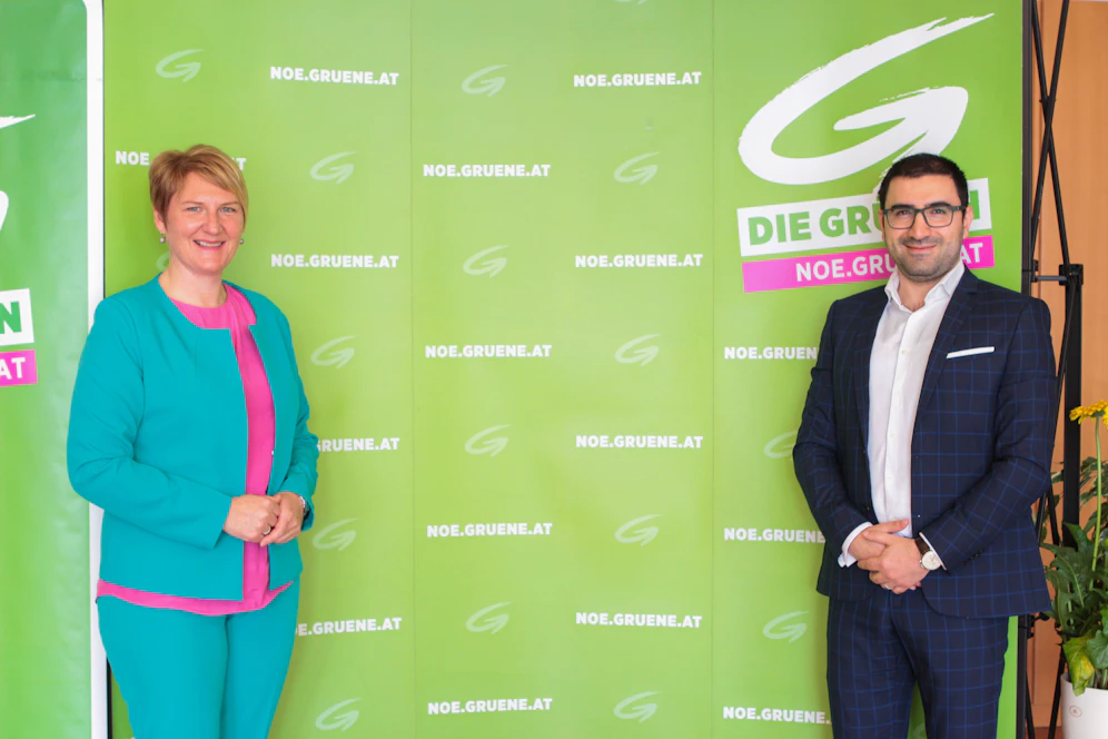 Landesschefin Helga Krismer und Landesgeschäftsführer Hikmet Arslan.