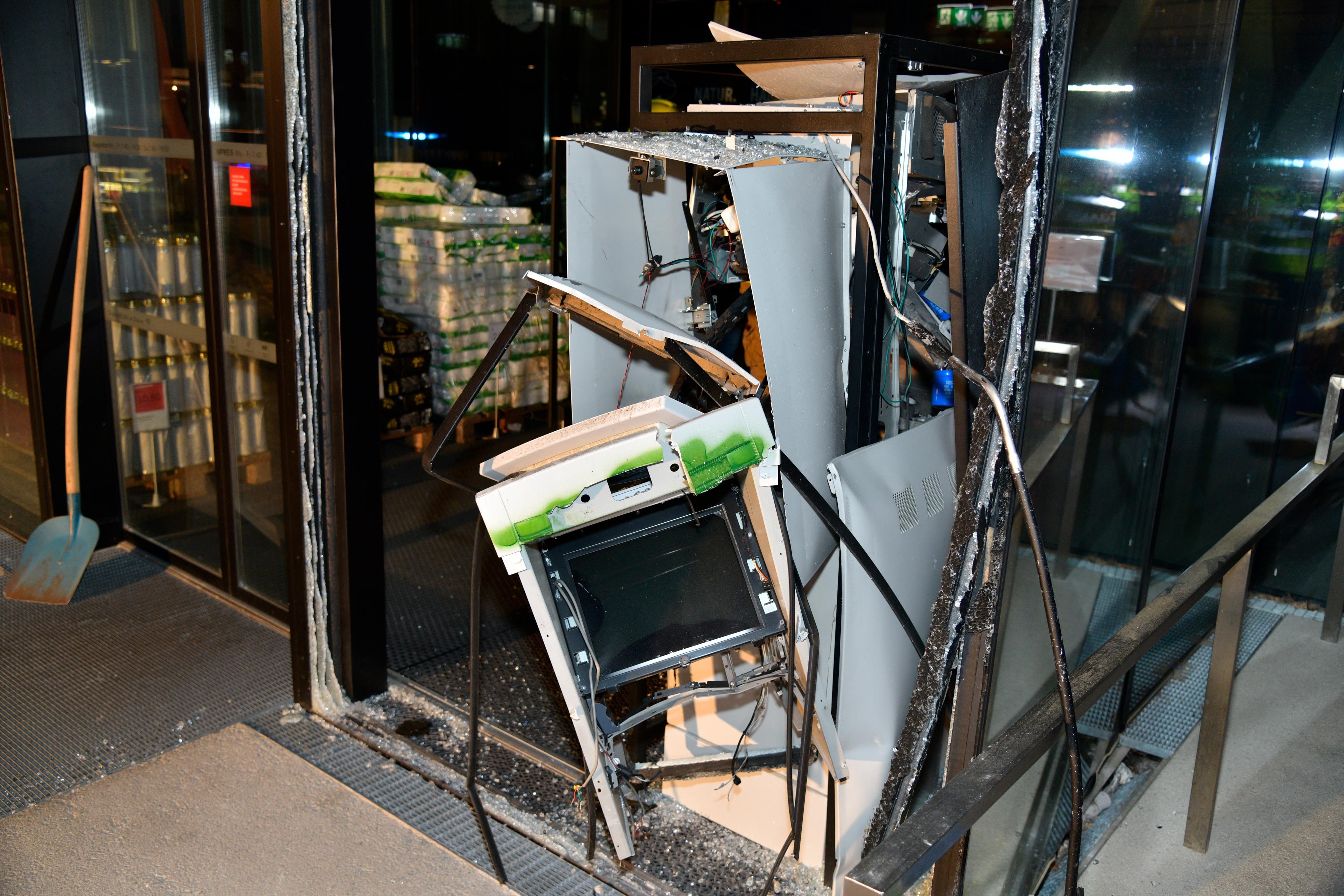 Bankomat im Tiroler Weer gesprengt