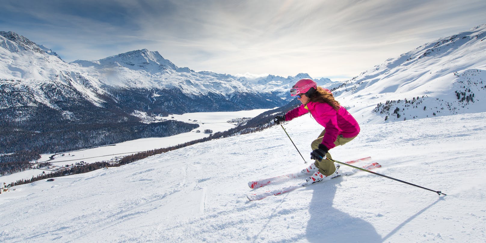 Im Zillertal kann man das ganze Jahr über Ski fahren (Symbolbild).