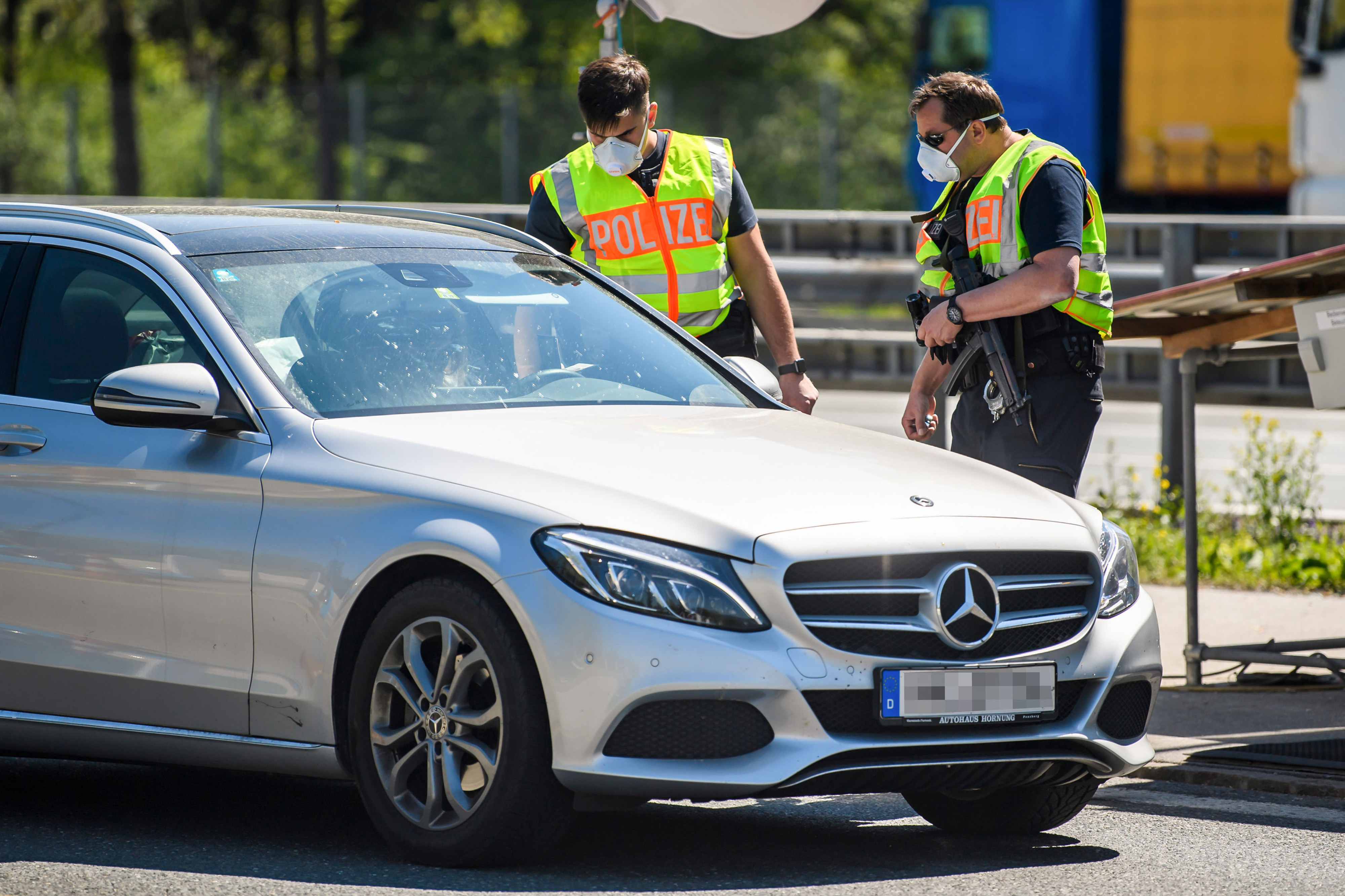 Grenzkontrollen wegen des Coronavirus' an der Grenze zwischen Österreich und Deutschland