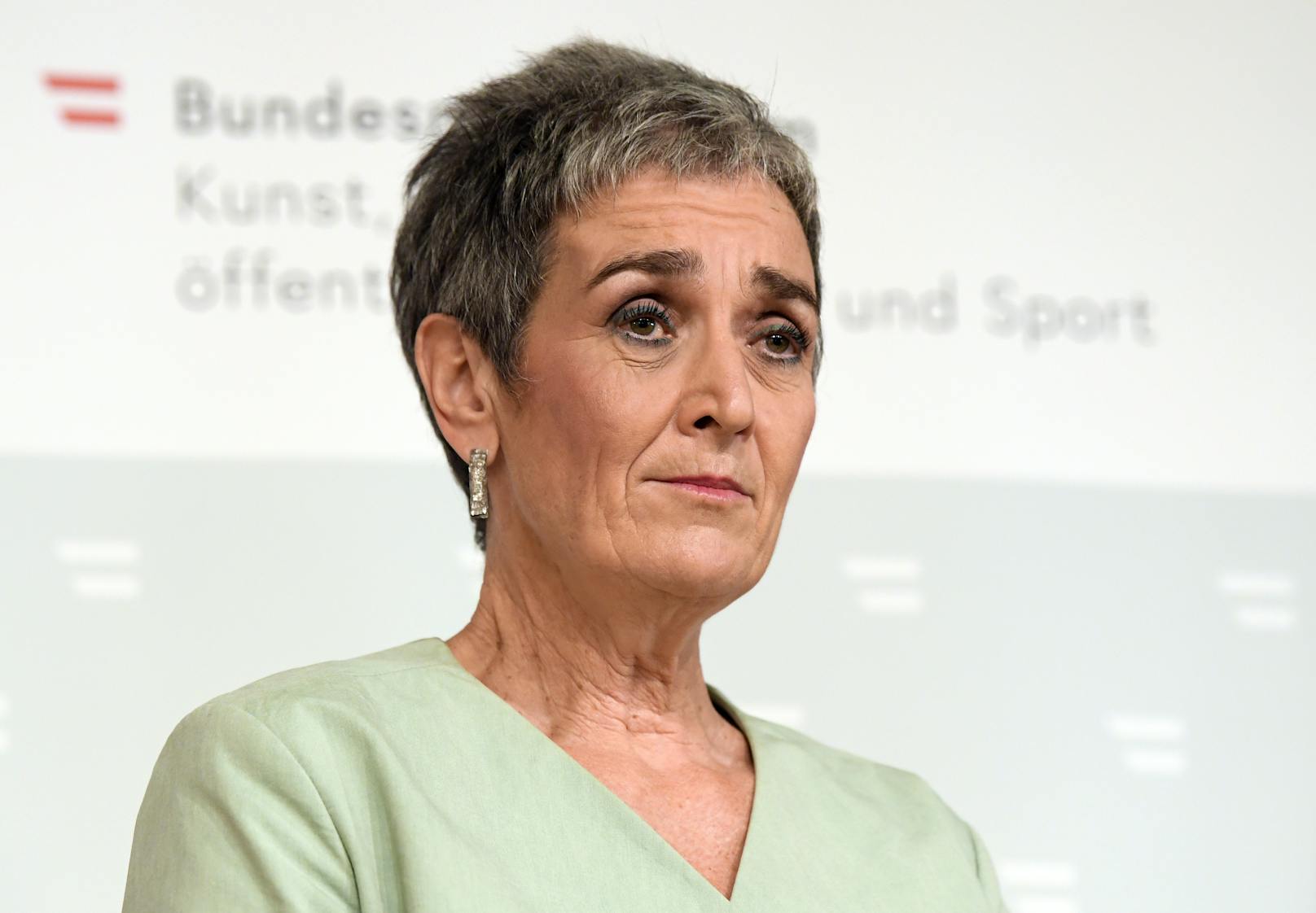Ulrike Lunacek gab am Vormittag ihren Rücktritt bekannt. Ihre Nachfolgerin soll Anfang nächster Woche präsentiert werden.