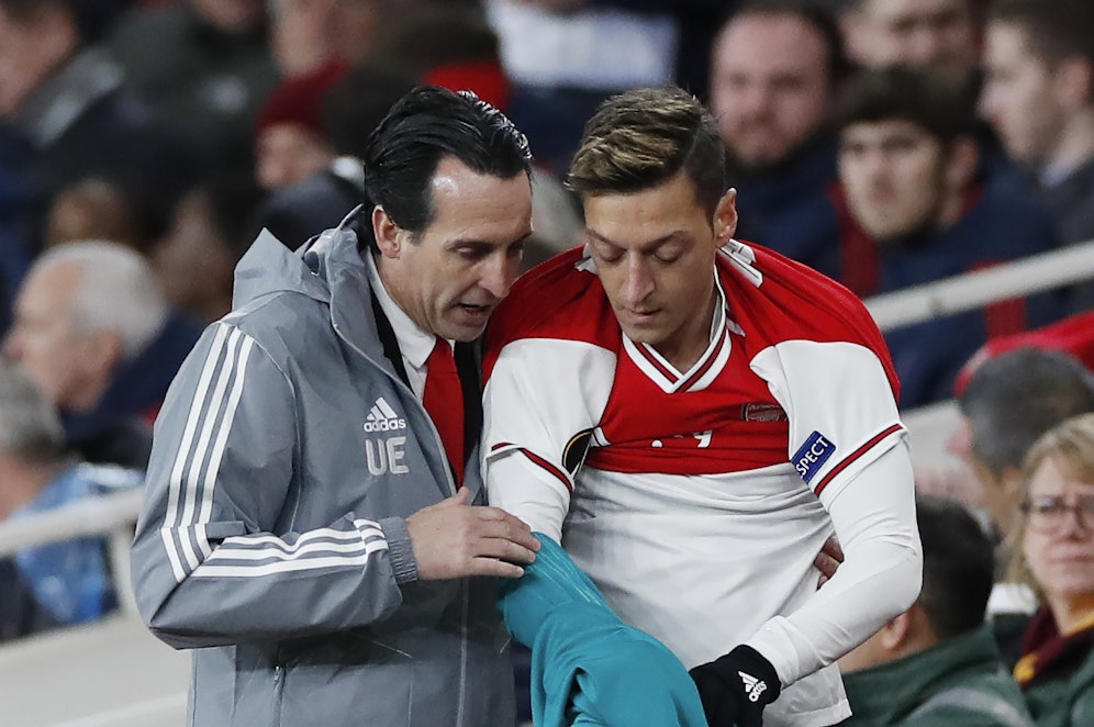 Umai Emery, Mesut Özil