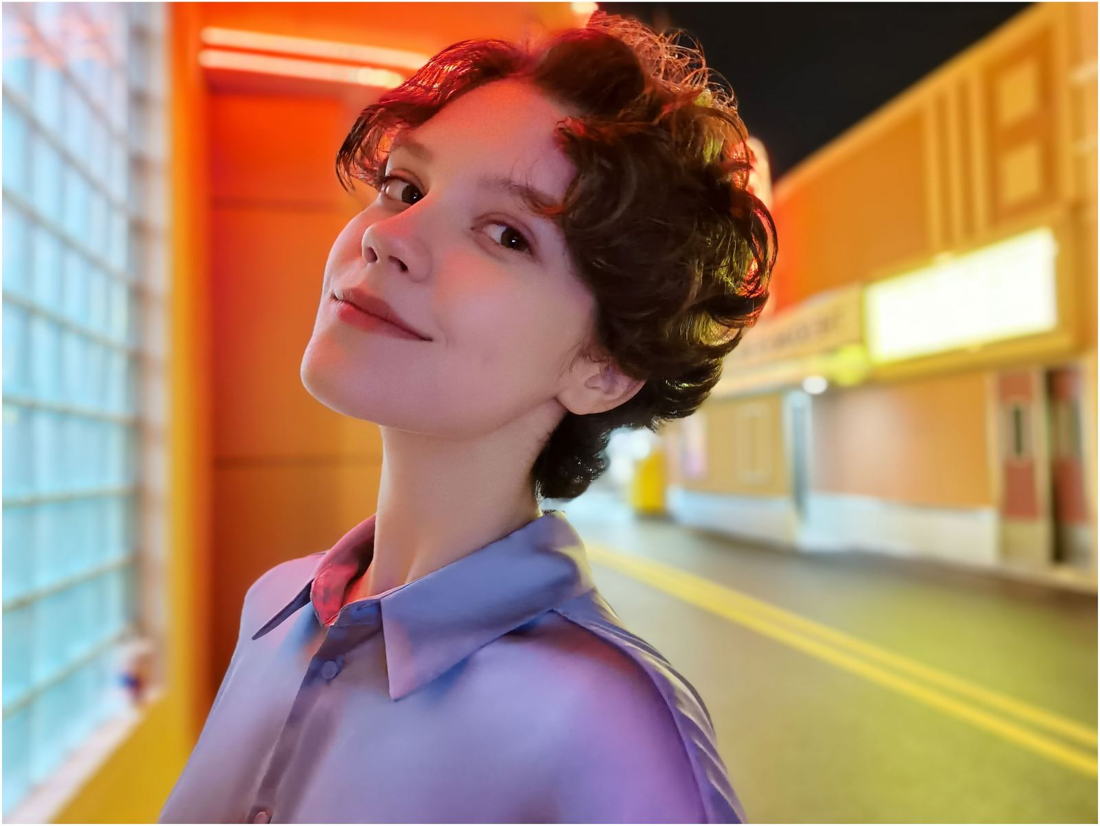 Besonders Bokeh-Aufnahmen auch in schwierigen Situationen beeindrucken. Es handelt sich um eine Werbebild von Huawei.