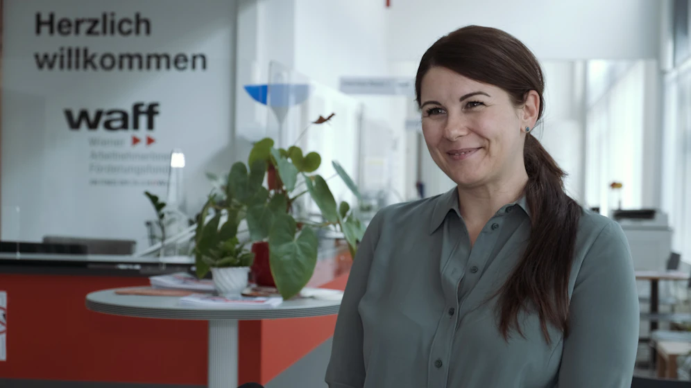 Kellnerin Katalin Olajos (40) nutzt das Weiterbildungs-Angebot des waff.
