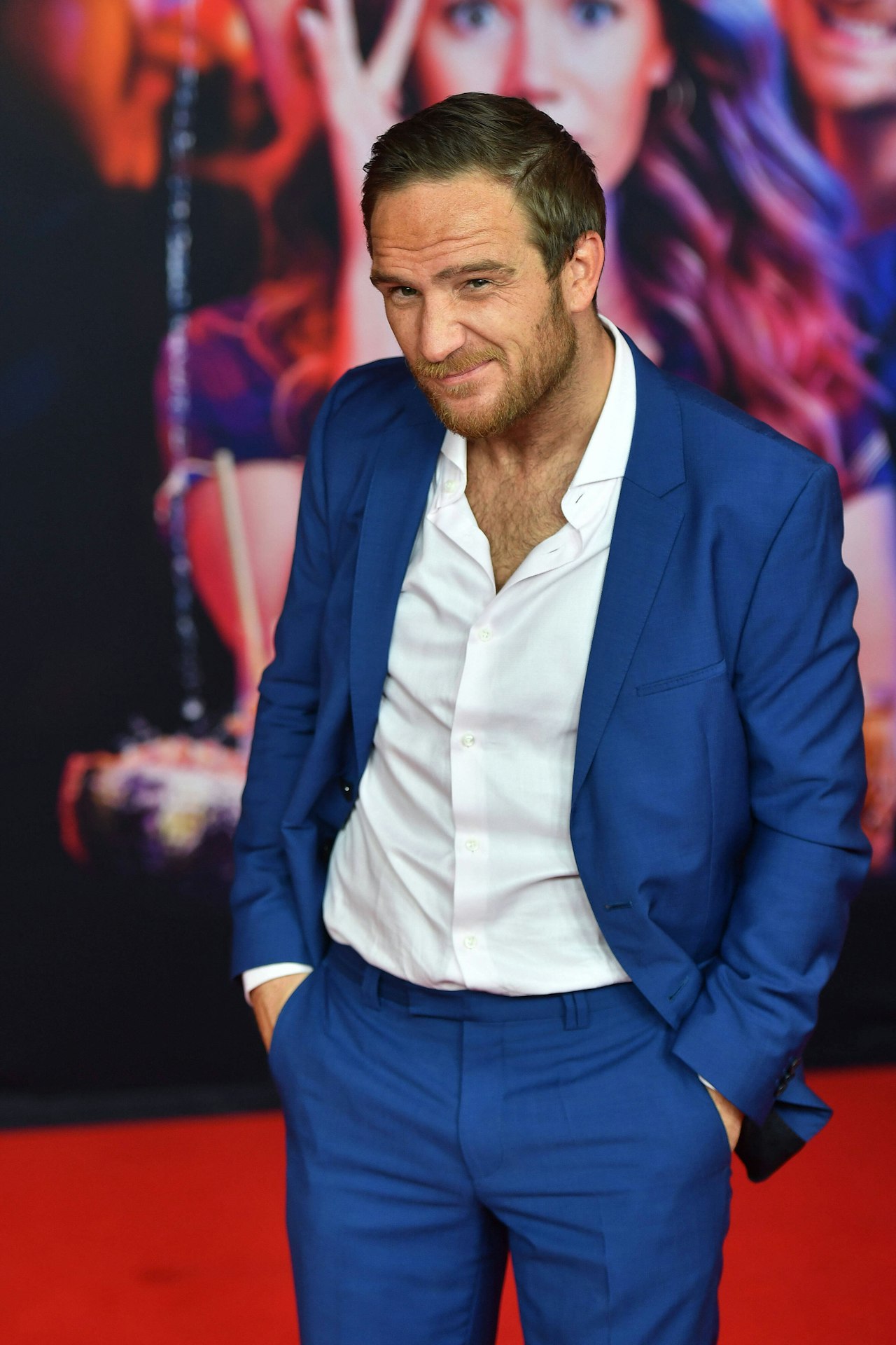 Heute.at - Schauspieler Frederick Lau zuckt in Elektromarkt aus