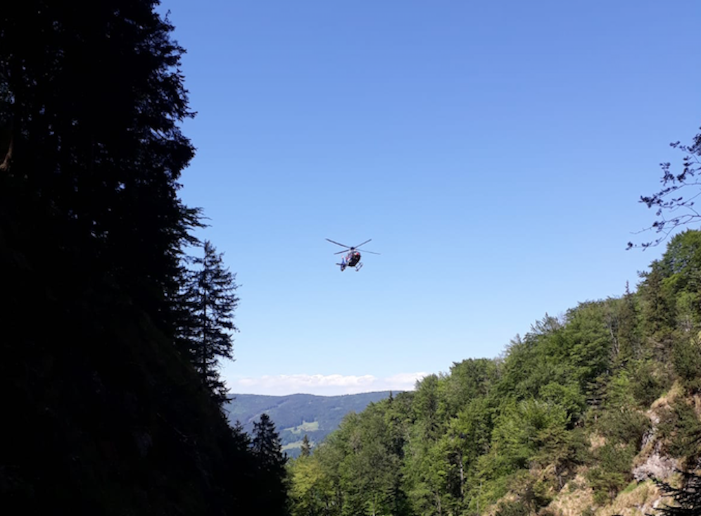 Ein Wanderer stürzte rund 50 Meter ab und verstarb noch vor Ort.