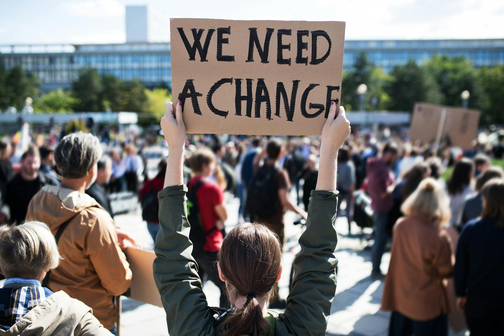 Klima-Aktivisten gehen immer wieder auf die Straße.