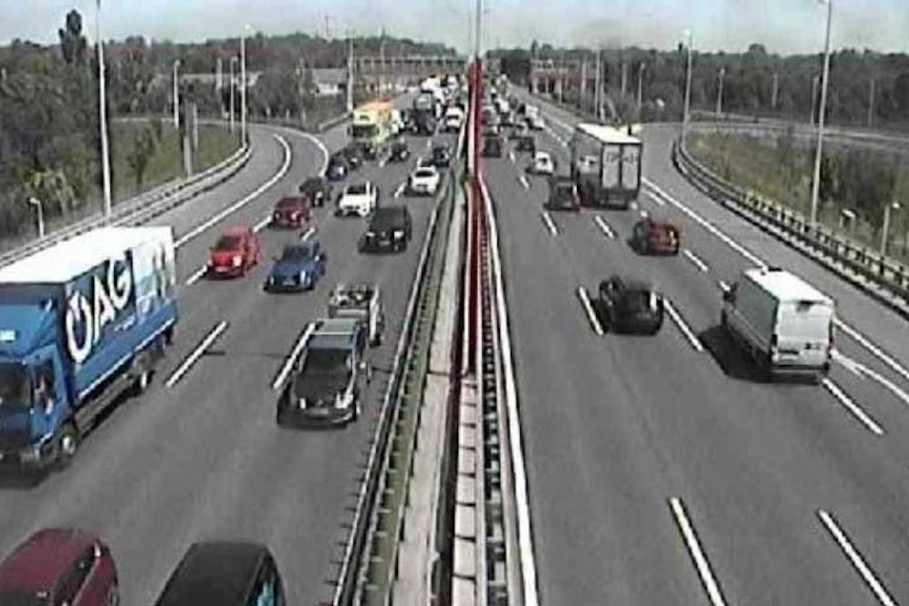 Stau auf der A23