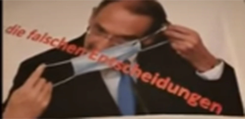 Ein Bild von Bildungsminister Heinz Faßmann auf einem Klodeckel.