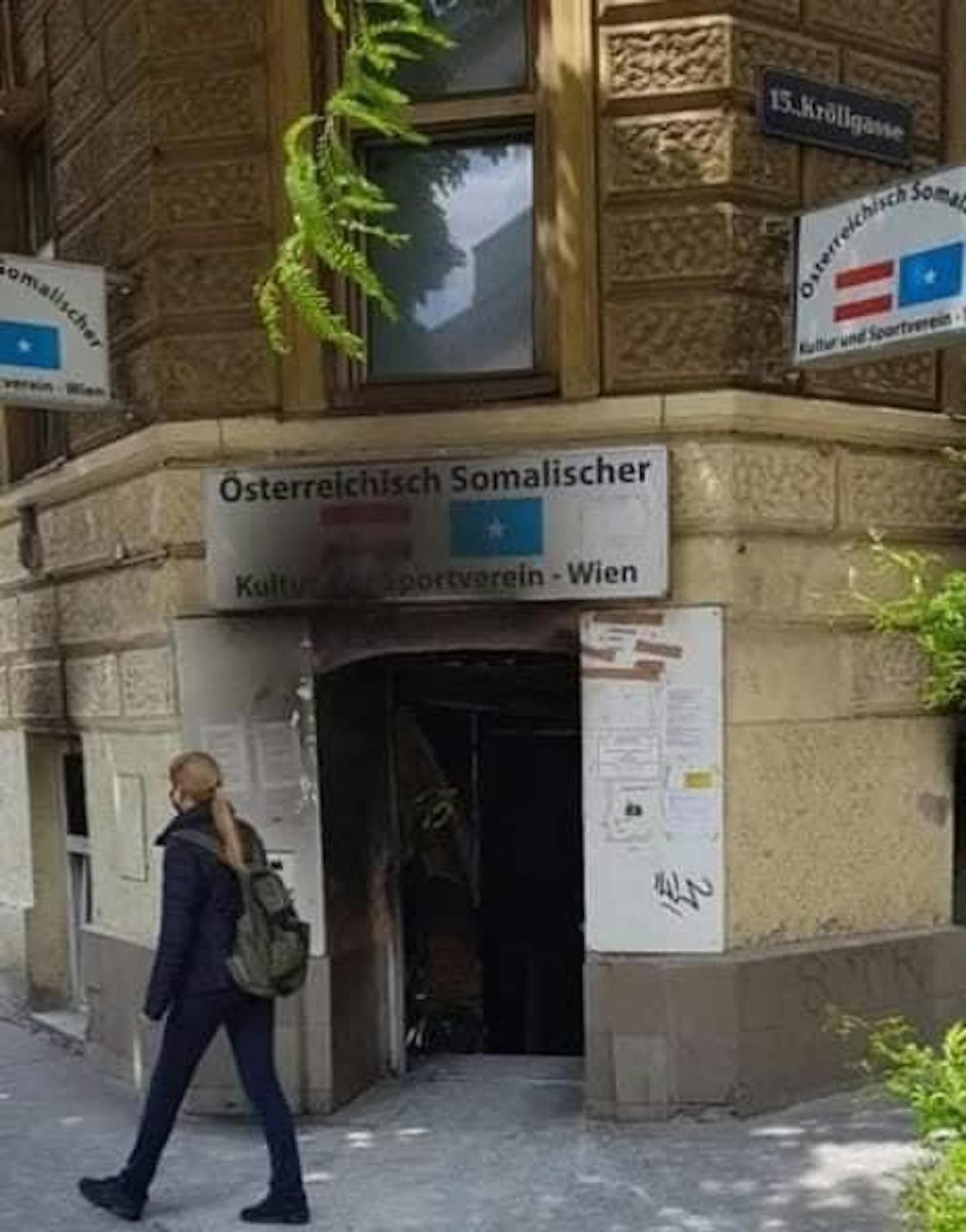 Räumlichkeiten des Österreichisch-Somalischen Kulturvereins brannten vollkommen aus. Es besteht der Verdacht auf Brandstiftung,  die Polizei ermittelt.