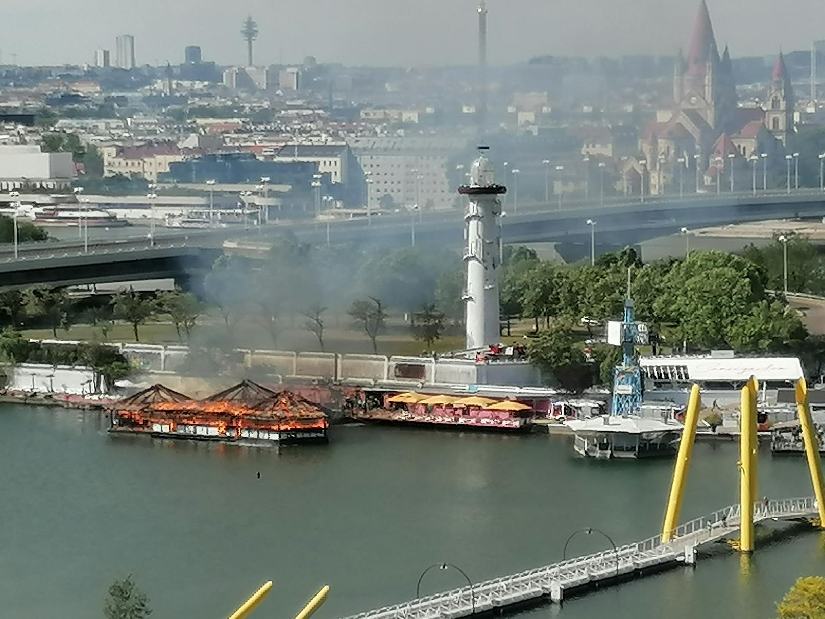 Großbrand auf der Donauinsel am 20. Mai 2020