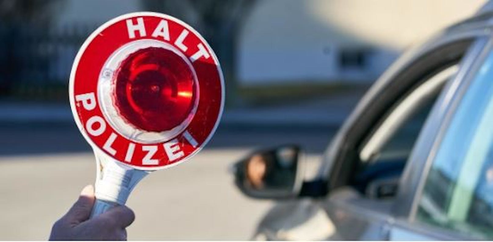 Die Salzburger Polizei hat vergangene Woche zahlreiche Verkehrssünder angehalten. Abenteuerlich waren dabei oft nicht nur die Fahrweisen, sondern auch die den Beamten präsentierten Ausreden.